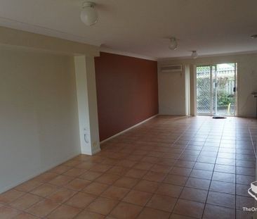 Create Listing - Photo 5