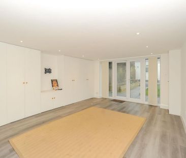 2 bedroom end of terrace house to rent - Photo 6