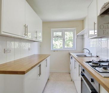 2 bedroom retirement property to rent - Photo 4