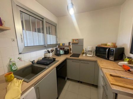 Location Appartement 2 pièces 47m² CANNES 06150 - Photo 4