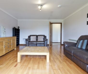2 Bed Flat, Links View, AB24 - Photo 2