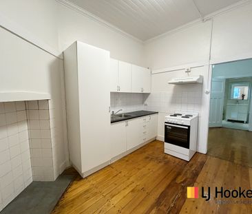 PRIVATE - 1 BEDROOM GROUND FLOOR FLAT - Photo 4