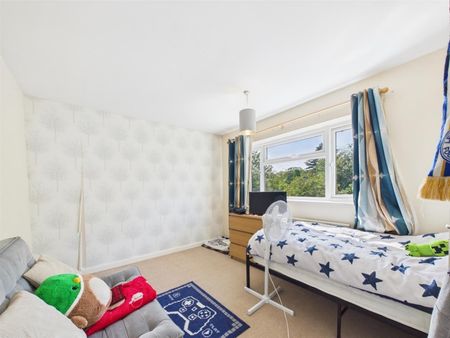 3 BED House To rent - Photo 4