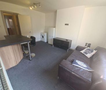 2 bedroom house to rent - Photo 3