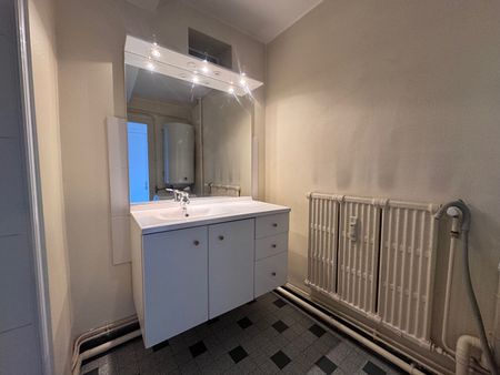 Location Appartement 4 pièces 85m² - Photo 4