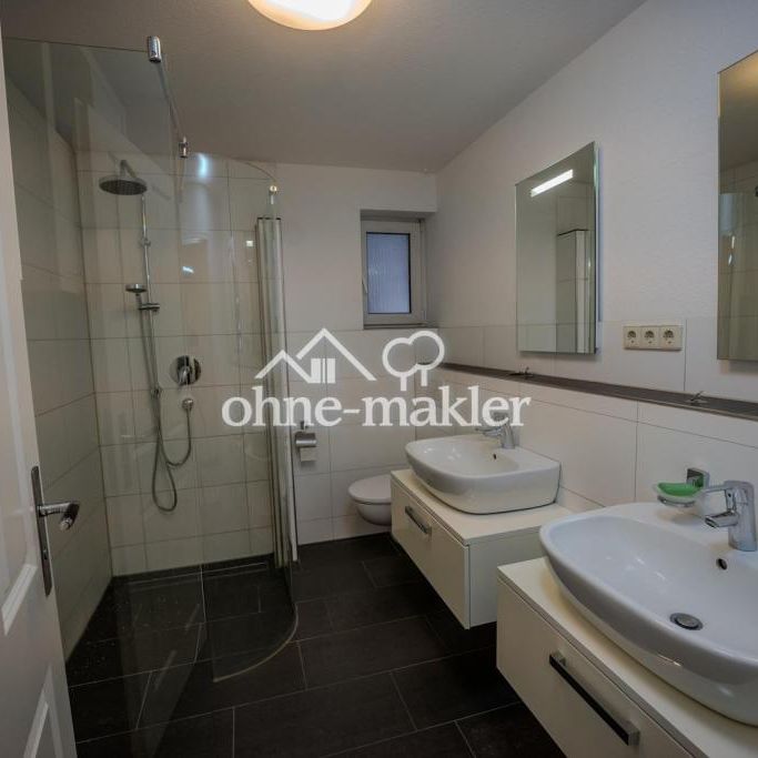 Zweifamilienhaus - Ideal für Familien oder Generationenwohnen! - Foto 1