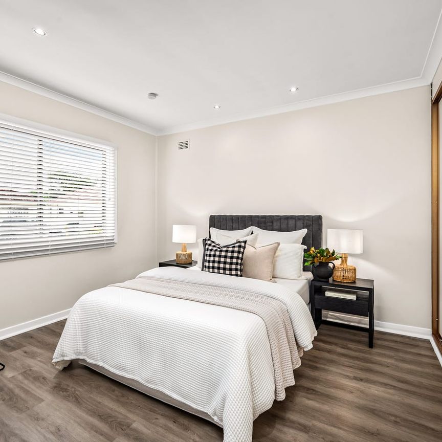 TIDY HOME WITH SPACE FOR ENTERTAINING - Photo 1