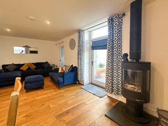 Grooms Cottage, Rhode, Bridgwater, Somerset - Photo 1