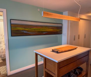 1 Bed Executive Suite | Downtown Vancouver | Ocean Views • Fully Fu... - Photo 6