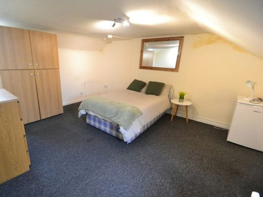 Osmaston Street, Lenton, Nottingham, NG7 - Photo 1