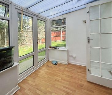 Larksfield, Englefield Green, Egham, Surrey, TW20 0RA - Photo 1