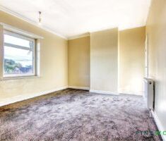 3 BEDROOM Flat - Duplex - Photo 1