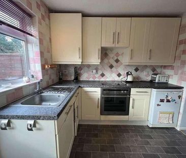 Scrivens Mead, Thatcham, RG19 - Photo 3