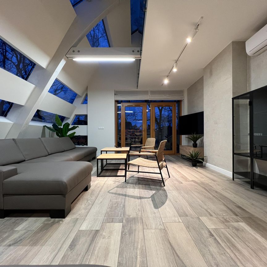 Dwupoziomowy apartament | Garaż | Klimatyzacja | Zieleń | - Photo 1