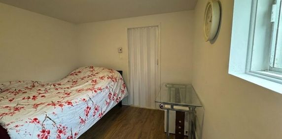 Rare Lachine ouest le 1 jul, 3 1/2 semi basement sunny, especial $ 899, tranquil et bon - Photo 2