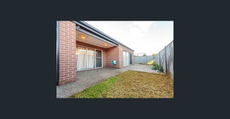 Modern Family Retreat with Multiple Living Spaces and Designer Finishes - Photo 2