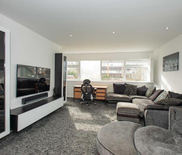 3 bedroom maisonette to rent - Photo 3