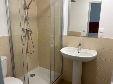 Location appartement 1 pièce, 23.00m², Rochefort - Photo 4