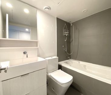 For Lease - 8 Hillsdale Avenue Unit# 26, Toronto, Ontario - Photo 3
