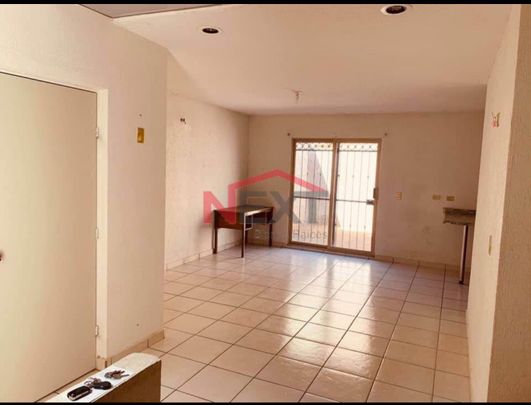 CASA EN RENTA EN CALIFORNIA RESIDENCIAL - Photo 1