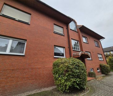 Geräumige Erdgeschosswohnung mit Terrasse und Garage in gepflegtem ... - Photo 2