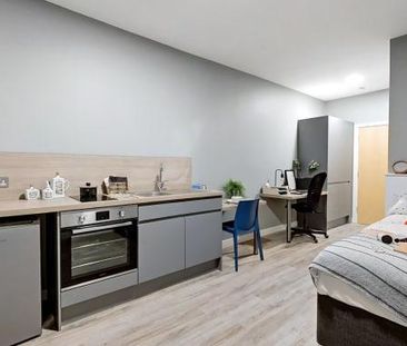 Studio to rent - Photo 2