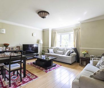 2 bed Flat for rent - Photo 2