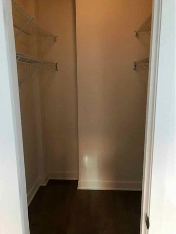 condo moderne avec balcon 3 1/2, tout équipé, pièce dressing, vide ou meublé, piscine, terrasse, barbecue, transports - Photo 5