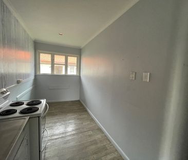 Unit 4, 16 Pukeiti Road, Otahuhu, Auckland - Photo 4