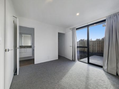 35 Mehrtens Crescent, Ravenswood - Photo 4