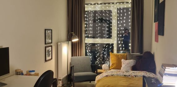 — Overwale - Photo 2