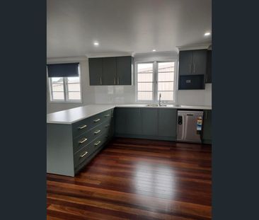 Modern 3-Bedroom Unit with Deck in North Booval - Photo 4