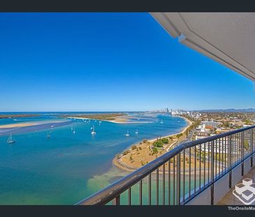 EXCLUSIVE BROADWATER VIEWS - Photo 3