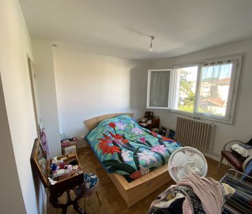 Location Maison 4 pièces 88m² MONTAUBAN 82000 - Photo 2