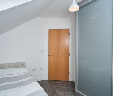 Orchard Court Flat 10 - Photo 3