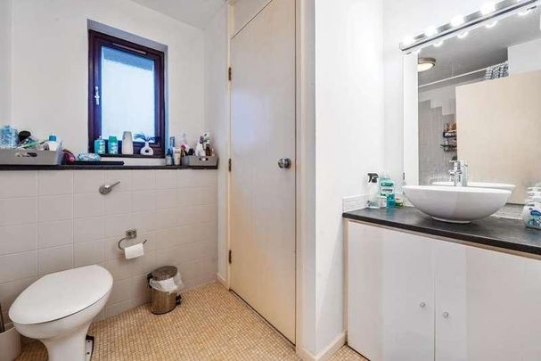 Stonesfield, Didcot, OX11 - Photo 1