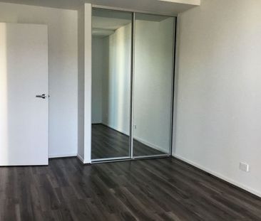 Prime Location - Photo 6