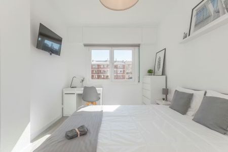 Carrer de Còrsega, Barcelona, Catalonia 08025 - Photo 5