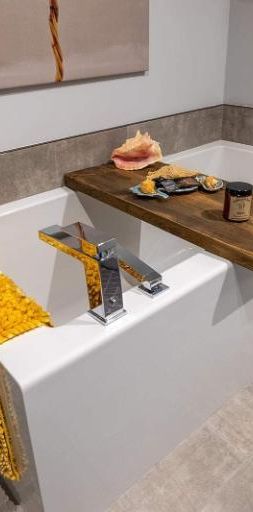 2 CH - 1 SDB - Bromont - $1,800 /mo - Photo 1