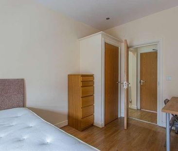 Colum Road, Cathays, CF10 - Photo 2