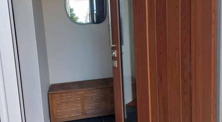 Elevated Country Views ** 3 minutes from Motorway - Photo 3