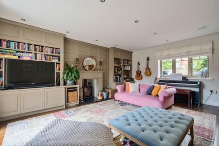 4 bedroom detached house to rent - Photo 2