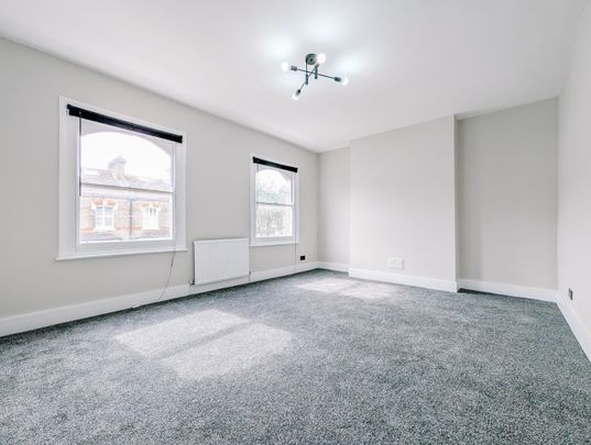 1 Bed Flat, Prothero Road, SW6 - Photo 1