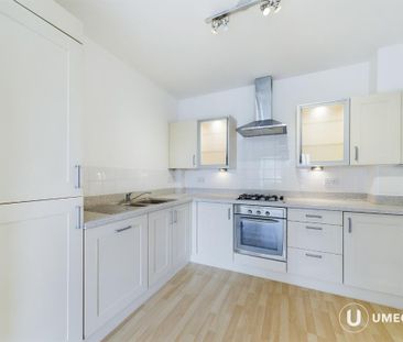 2 bedroom apartment to rent - Photo 4