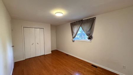 For Lease - 2153 Spring Street, Innisfil, Ontario - Photo 4