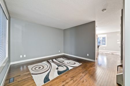 293 Skyview Ranch Drive, Calgary - Photo 3