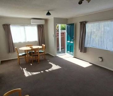 Alicetown Quality 3brm Townhouse - Photo 4