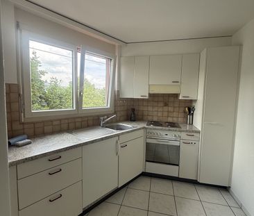 Helle 2.5 Zimmer-Wohnung in Alterswil - Photo 2