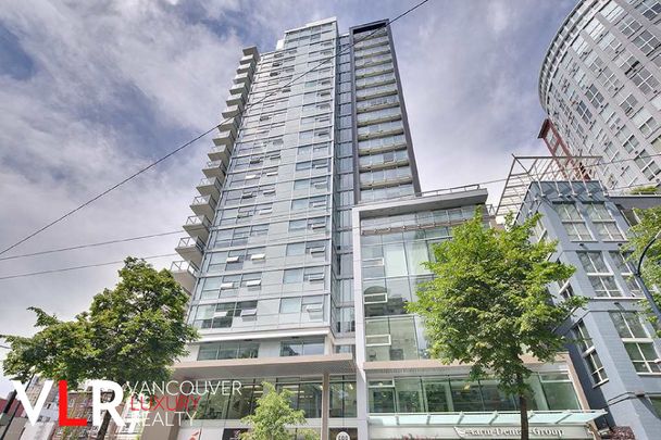 Condo in Downtown Vancouver, BC - Photo 1