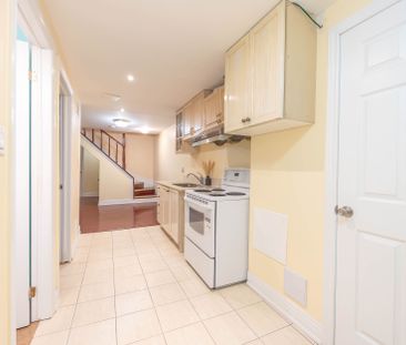 For Lease - 3 Grosbeak Crescent, Toronto, Ontario - Photo 6